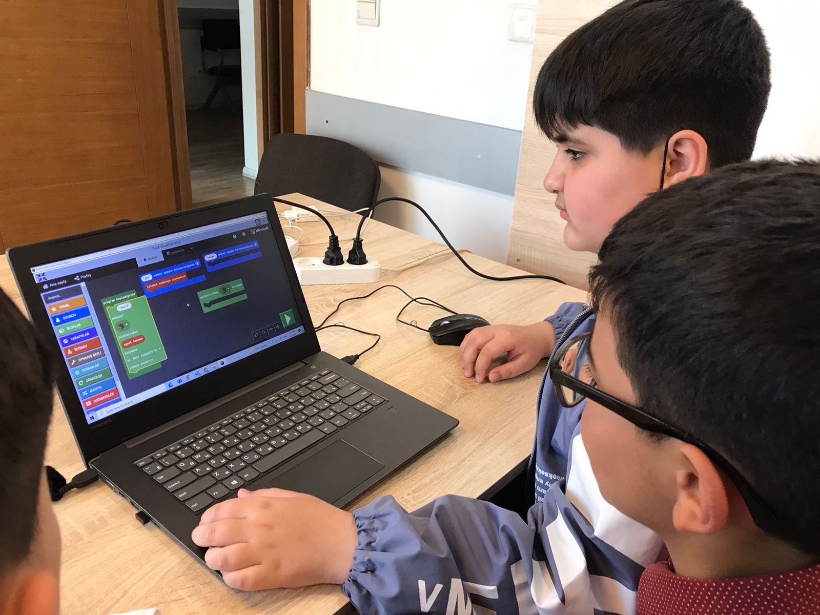 Minecraft ilə proqramlaşdırma seminarı